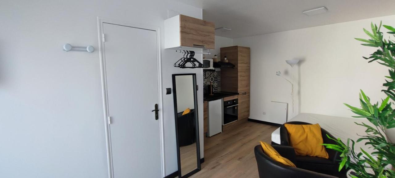 **Studio Holidays** Centre Ville 20 M2 Chalons-en-Champagne Exterior photo